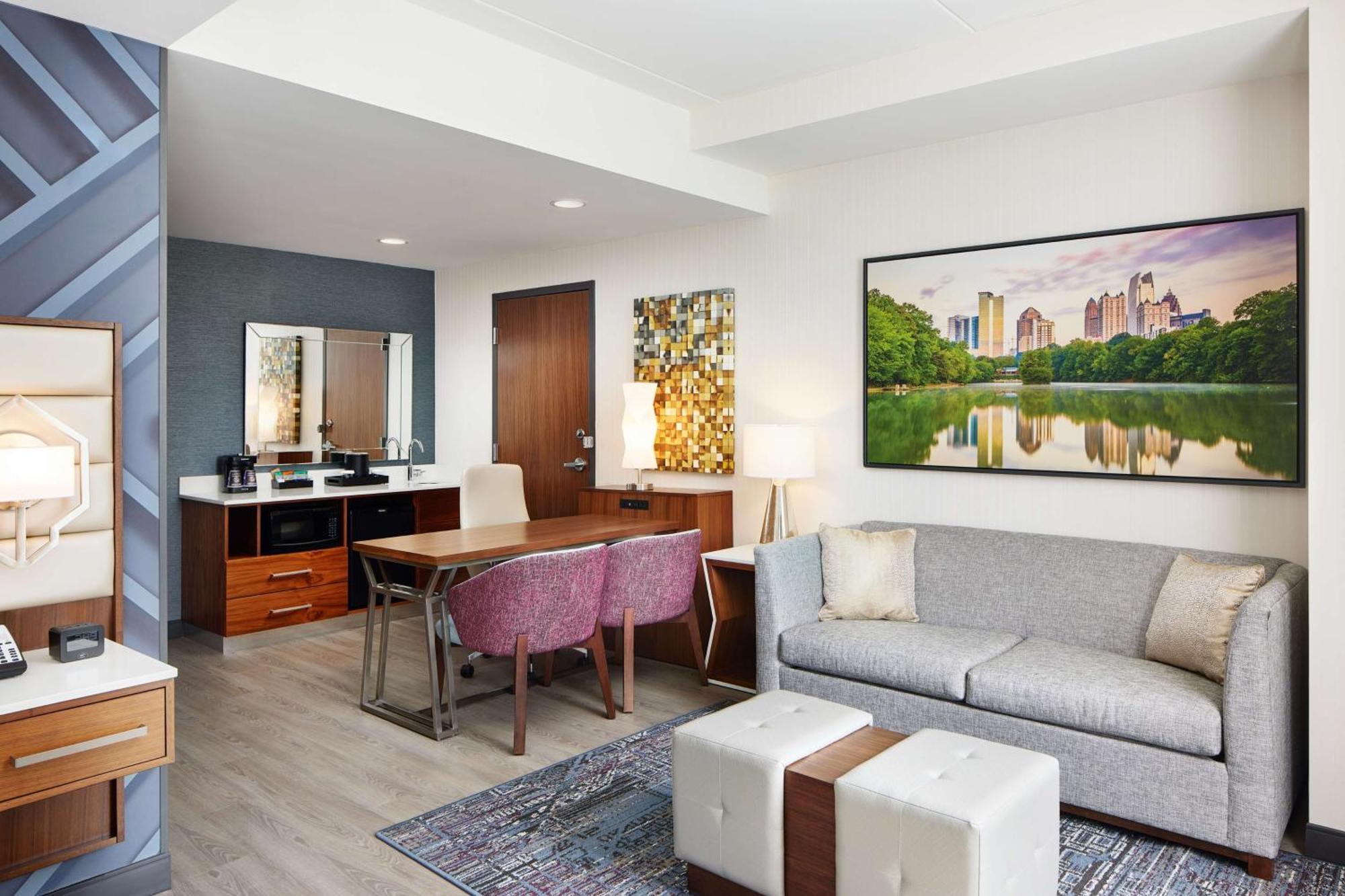 Embassy Suites By Hilton Atlanta Airport North Hapeville Εξωτερικό φωτογραφία